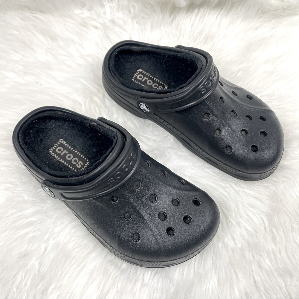 CROCS fuzz Lined black Classic clog  7.0 W 5.0 Men - Picture 2 of 5